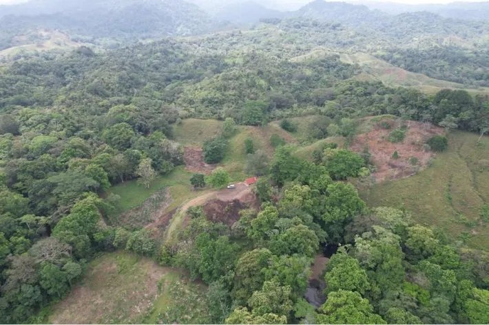 Se vende finca en Viento Frío, Santa Isabel