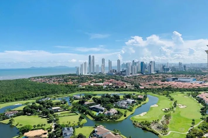 Penthouse apartments for sale at Santa María Golf  Country Club
