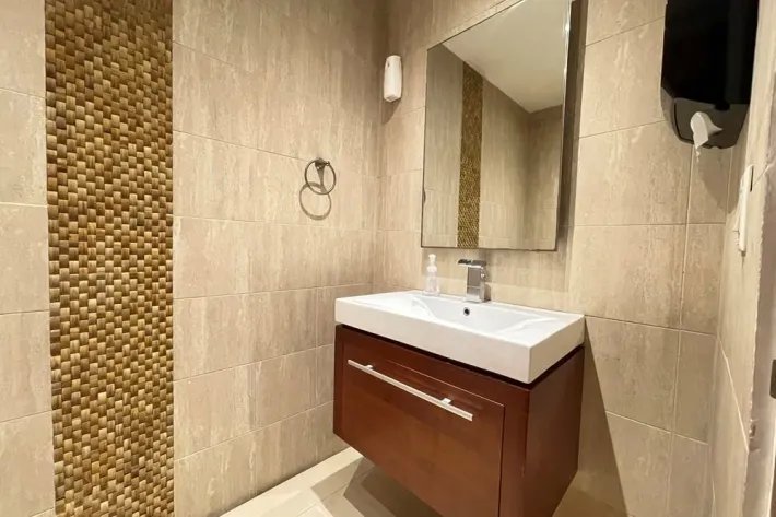 Venta de oficina en Avenida Federico Boyd, Panamá
