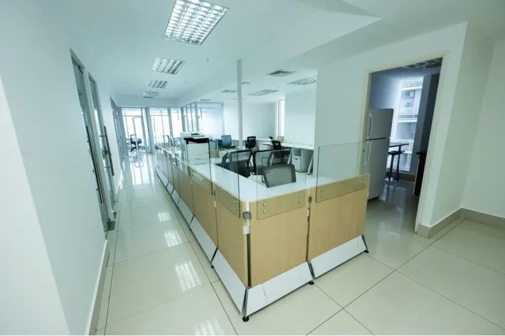 Oficina en alquiler en la Torre Bicsa, Avenida Balboa
