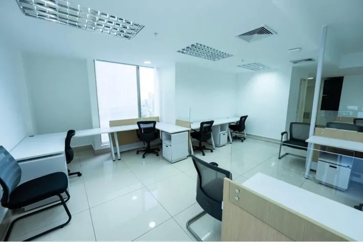 Office for rent at Bicsa Tower, Balboa Avenue