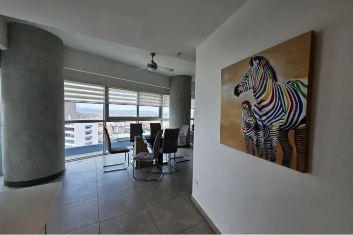 Apartamento en venta en Yacht Club Tower, Avenida Balboa