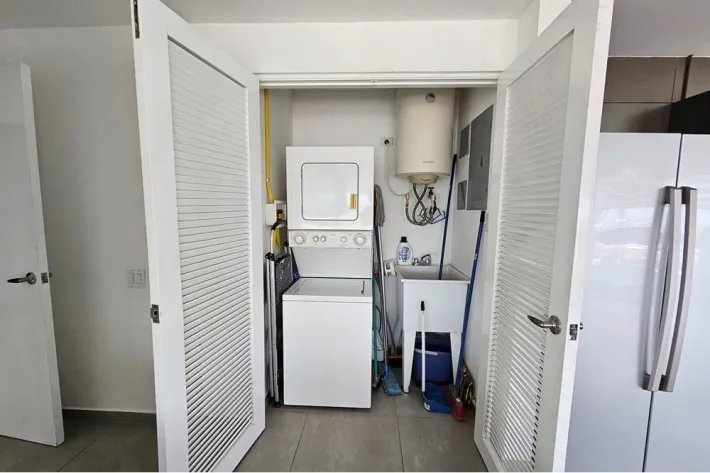 Apartamento en venta en Yacht Club Tower, Avenida Balboa