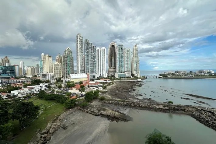 Venta de apartamento en Ocean Front Luxury Penthouses, Punta Paitilla