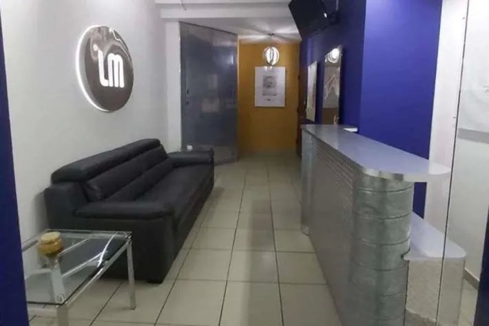 Se alquila oficina amoblada en Hi-Tech Plaza, Obarrio