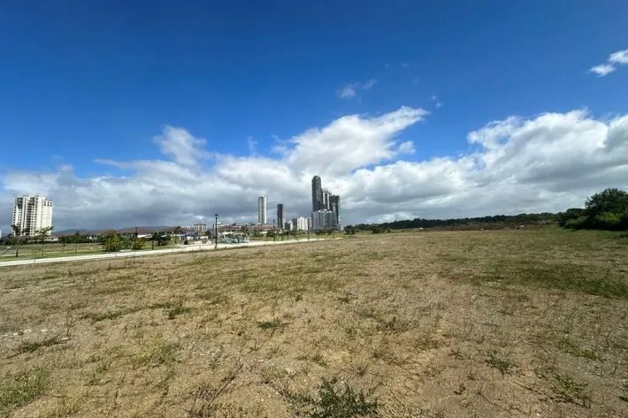 Lotes de terreno para venta en Península Estates Santa Maria Golf  Cou...