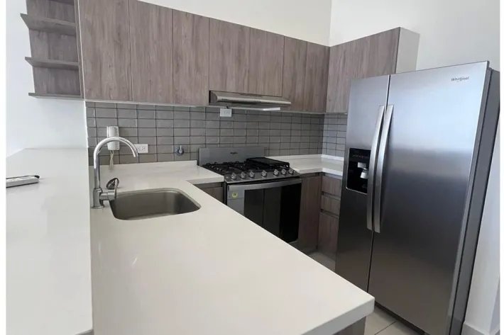Alquiler de apartamento en Coco del Mar, Panamá