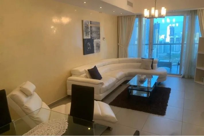 Alquiler de lujoso apartamento PH Yacht Club, Avenida Balboa