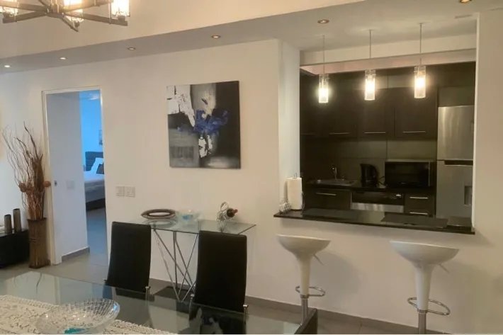 Alquiler de lujoso apartamento PH Yacht Club, Avenida Balboa