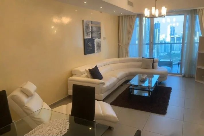 Alquiler de lujoso apartamento PH Yacht Club, Avenida Balboa