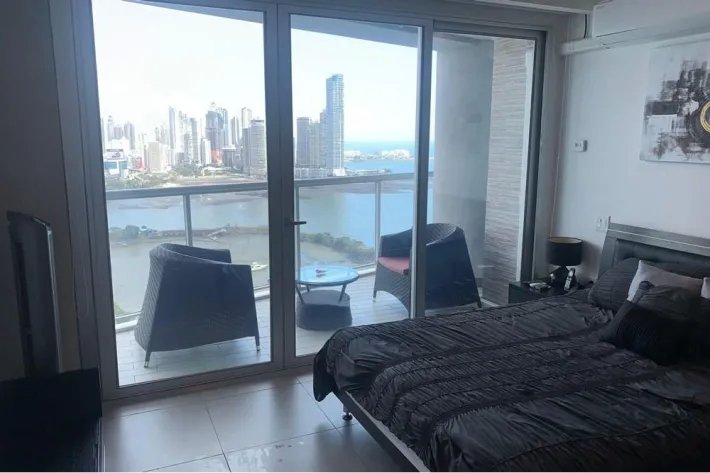 Alquiler de lujoso apartamento PH Yacht Club, Avenida Balboa