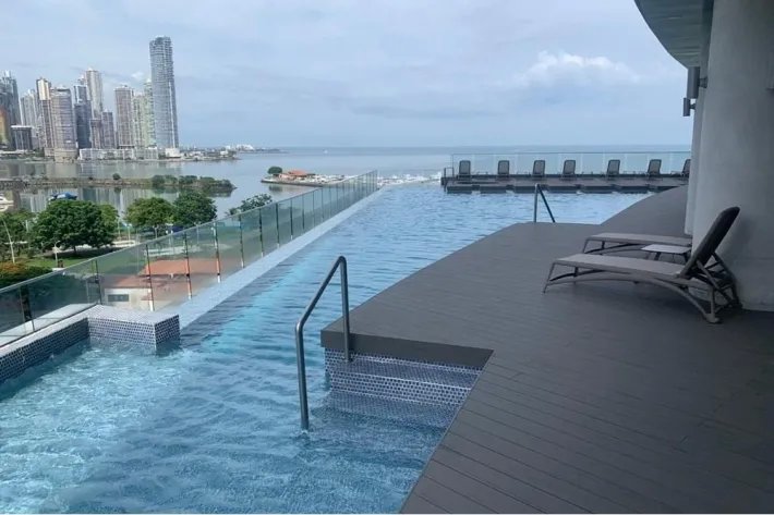 Alquiler de lujoso apartamento PH Yacht Club, Avenida Balboa