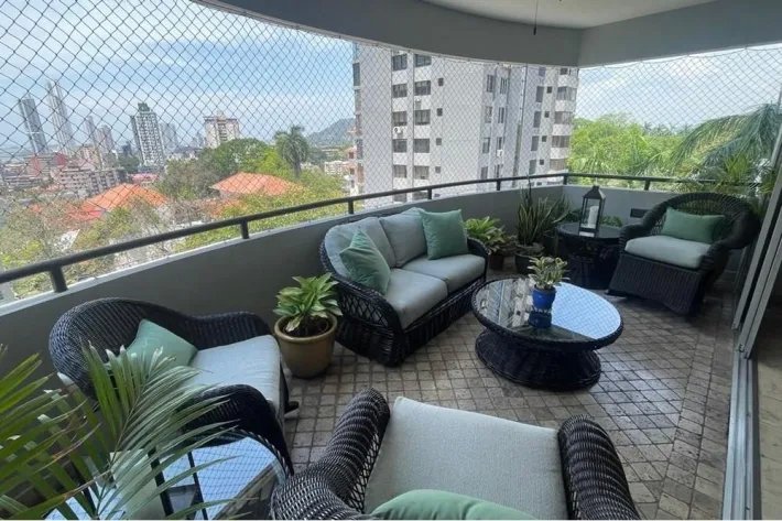 Apartamento en venta en La Cresta, Panamá