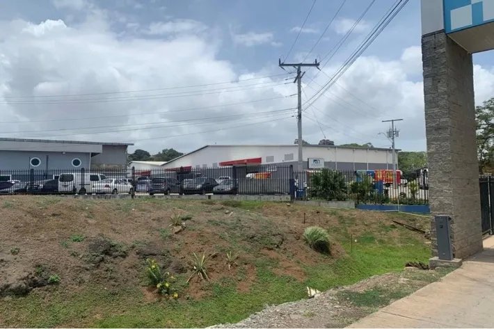 Alquiler de galera parque industrial panawest La Chorrera