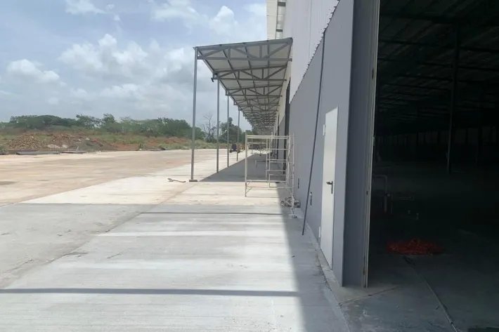 Alquiler de galera parque industrial panawest La Chorrera