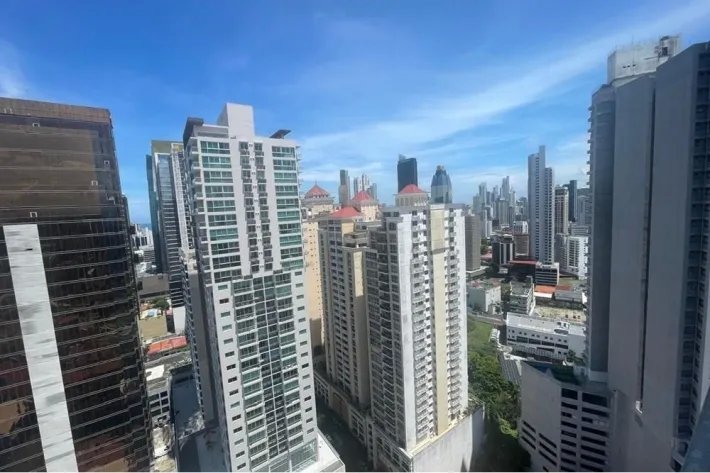 Apartment for sale in Obarrio, Panama