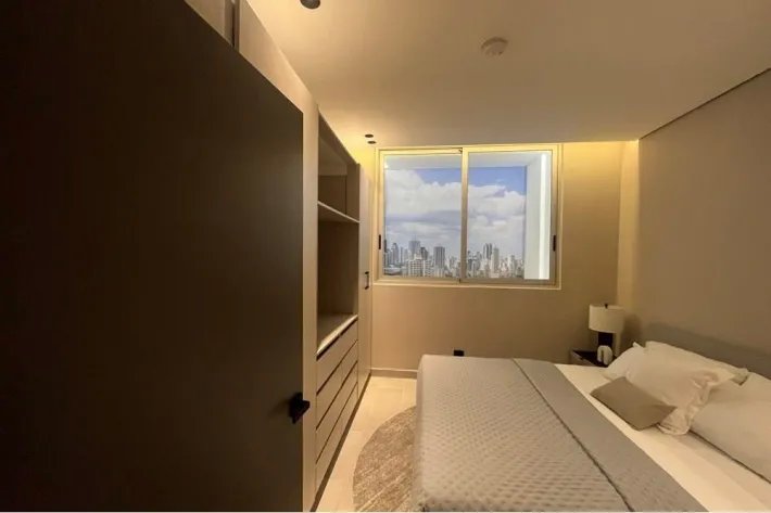 Venta apartamento en PH Park Square, Vía España
