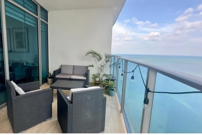 Venta de apartamento en Grand Tower, Punta Pacifica