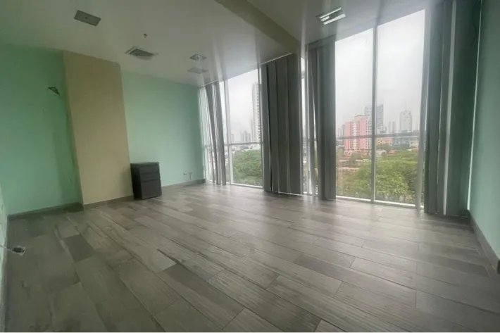 Venta de oficina en Vía Brasil, Obarrio
