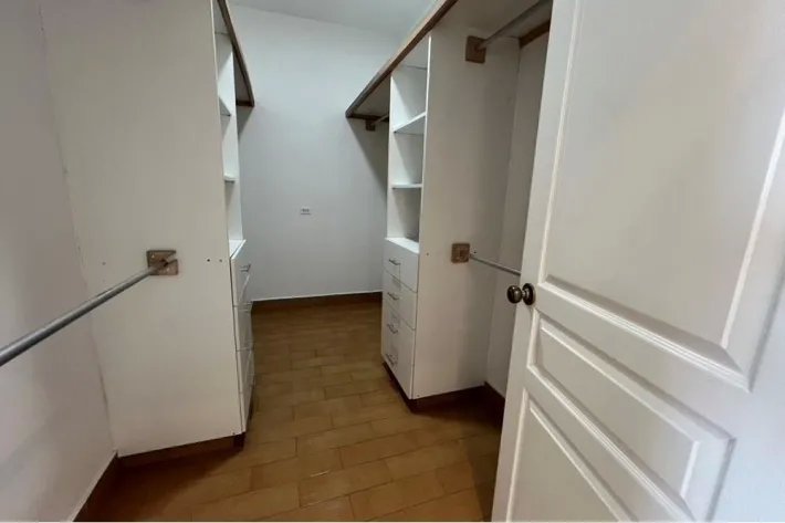 Venta de apartamento en Avenida Balboa, Panamá
