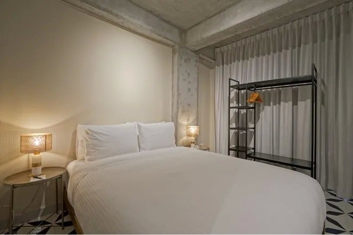 Venta de edificio residencial comercial PH Casa Contemporánea, Casco Antiguo, Panamá