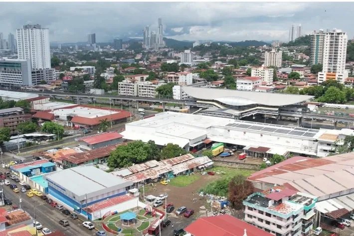 Se vende terreno para construir edificios en Pueblo Nuevo, Panamá