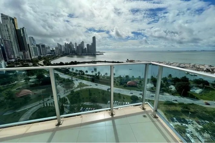 Apartment for sale in Avenida Balboa