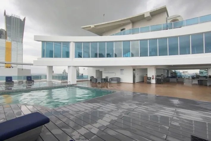 Venta de apartamento en Avenida Balboa, Panamá