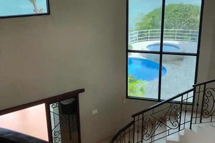 Venta de casa de playa en Costa Esmeralda, San Carlos