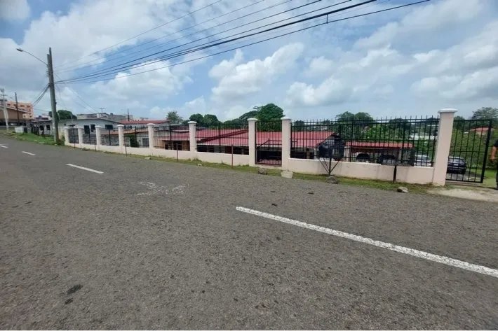 Se vende local comercial en La Chorrera, Panamá Oeste