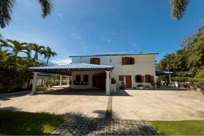 Se vende dúplex frente al mar en Playa Blanca, Río Hato