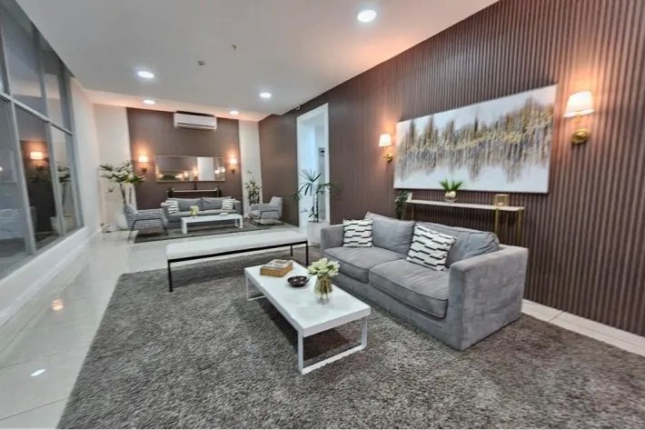 Venta de apartamentos en Vía España - 12 de octubre