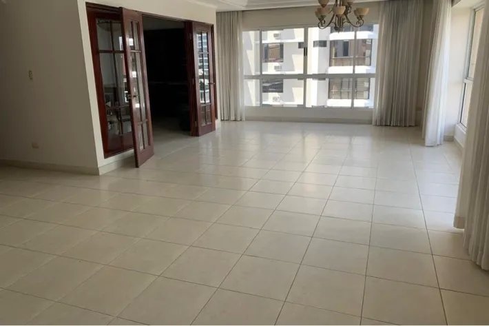 Venta de apartamento en PH Victoria Tower, Obarrio