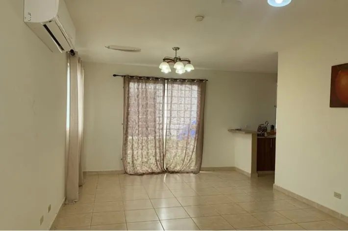 Venta de casa en Arboledas, Los Castaños, La Chorrera