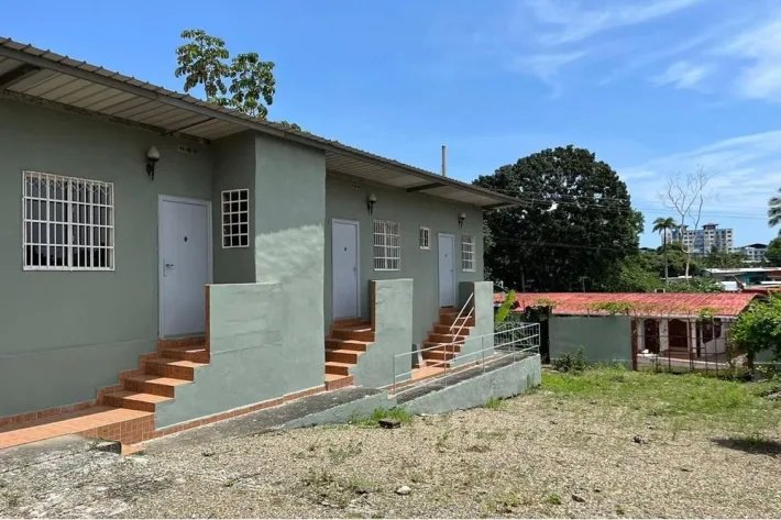 Commercial house for sale in Juan Díaz, Panama