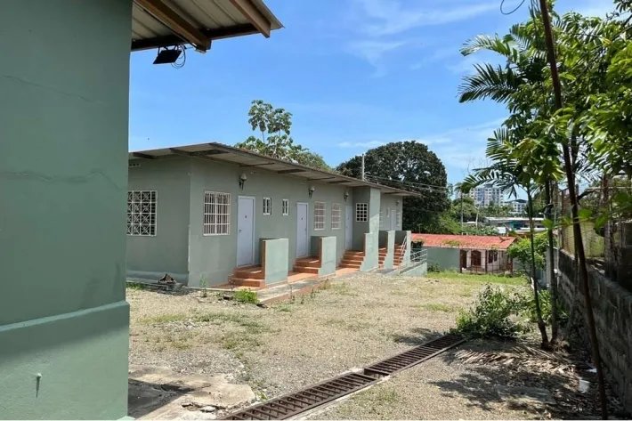 Commercial house for sale in Juan Díaz, Panama