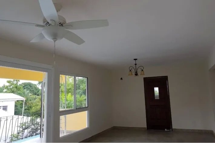 Venta de casa en Villa Cáceres, Betania