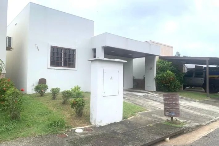 House for sale in Arboledas, Los Olivos, La Chorrera