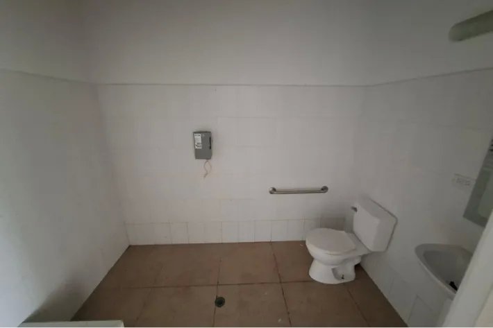 Venta de local comercial en Plaza Santa Fe, La Siesta, Tocumen