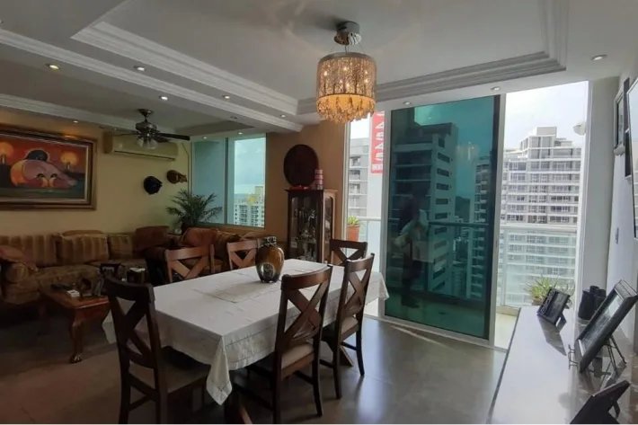 Venta de apartamento en El Cangrejo, Panamá