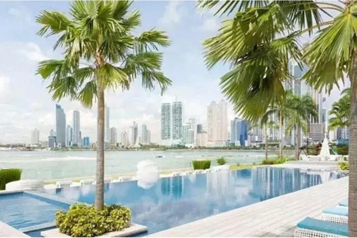 Alquiler de apartamento amoblado en Paitilla