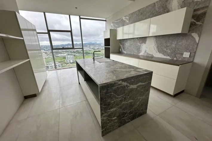 Venta de apartamento en La Maison by Fendi Casa, Santa Maria