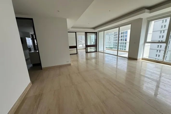 Apartment for sale in Solana, Santa Maria
