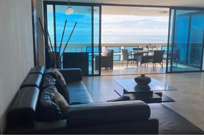 Venta de apartamento en Coronado Country Club. Playa Coronado