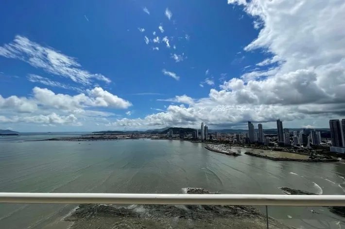 Apartamento en alquiler en Paitilla, Panamá