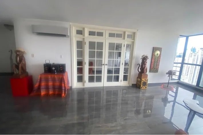 Venta de apartamento amoblado en PH Terrazas del Cangrejo, Panamá