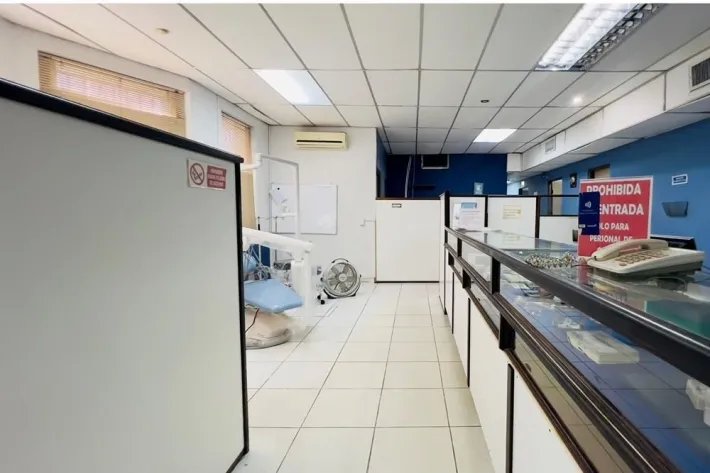 Se vende casa comercial en Bella Vista, Panamá