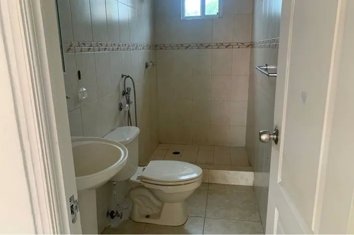 Venta de casa en Altos de Maria Leticia, La Chorrera