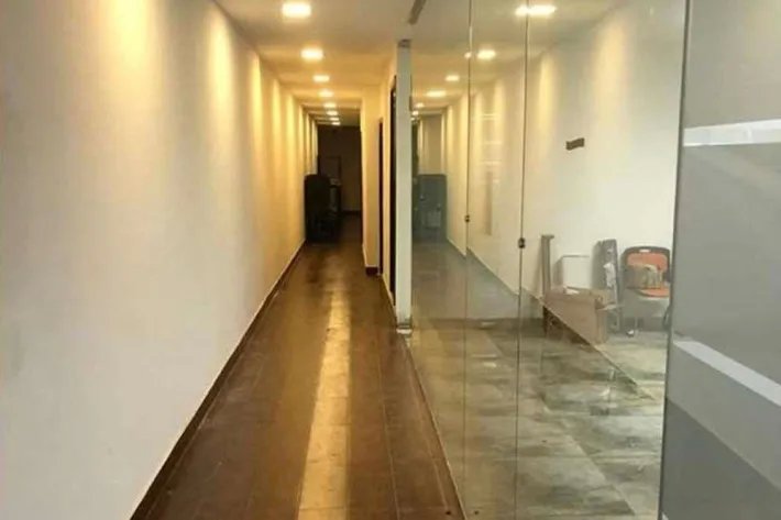 Alquiler de Oficina Comercial en Parque Industrial Costa del Este