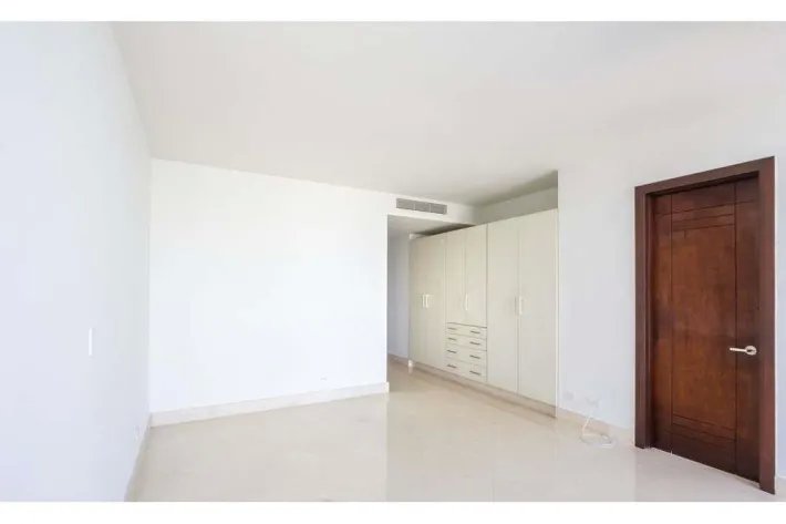 Venta de Apartamento en The Point Paitilla